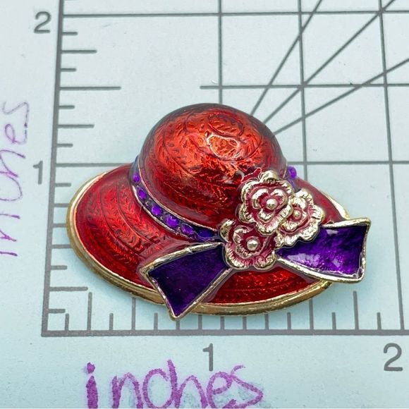 Red Hat Society Brooch Pin Red Enamel Purple Scarf Tie Flowers Gold Tone Trim 3D - Picture 5 of 10